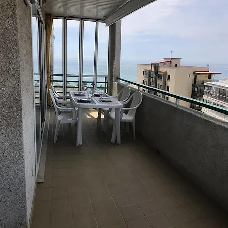 Paradis Апартаменты *